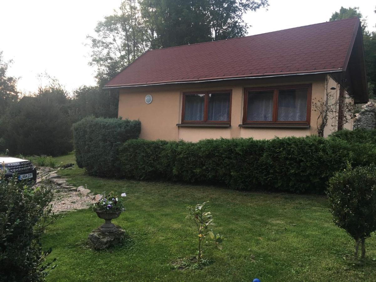 Penzion Slunovrat Bestvina Exterior photo